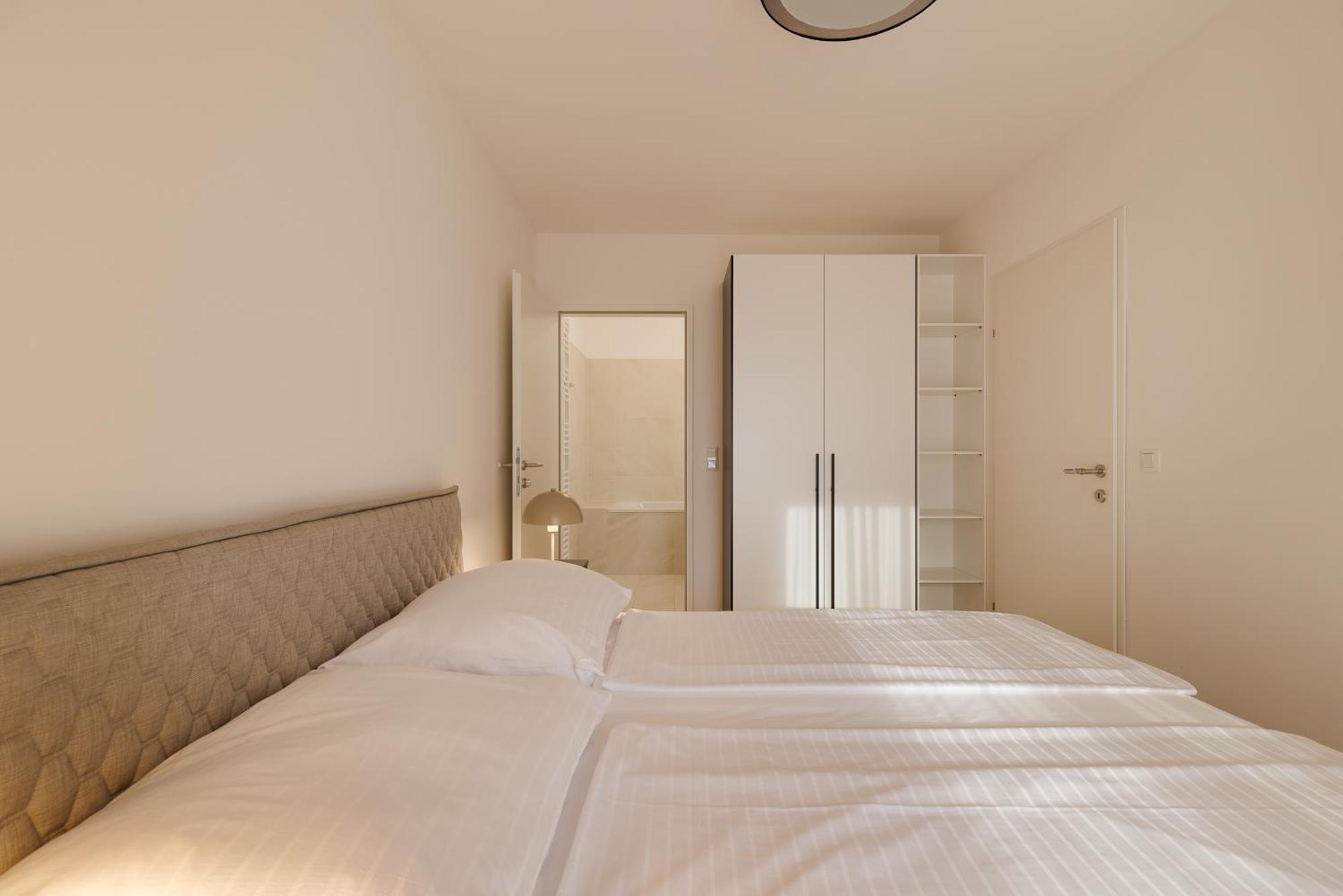 Coho City Apartments Mit Hauseigener Tiefgarage Виена Екстериор снимка