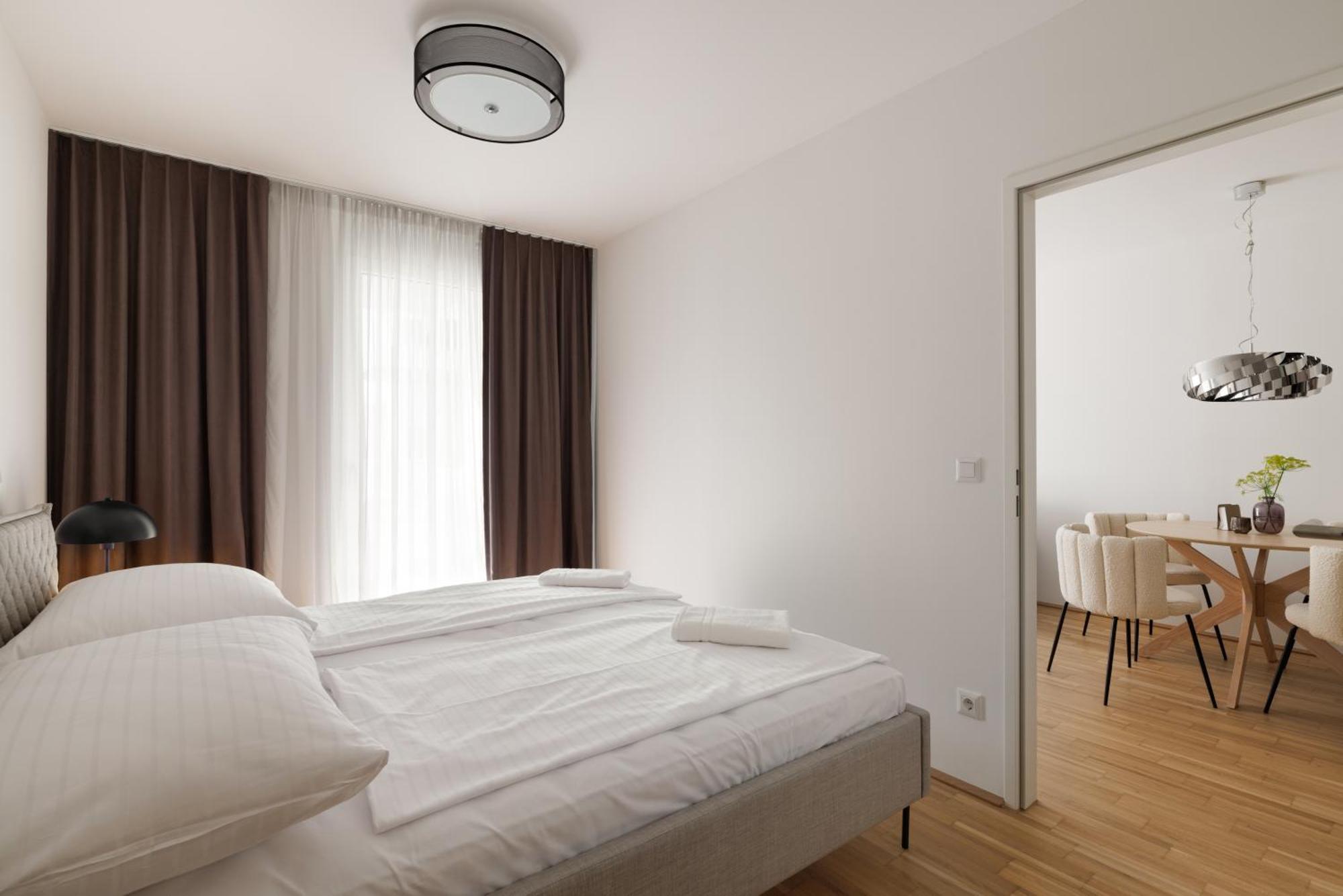 Coho City Apartments Mit Hauseigener Tiefgarage Виена Екстериор снимка